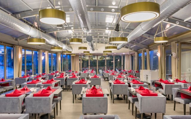 Sisus Hotel Cesme