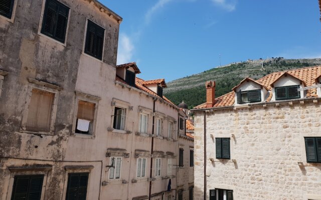 Apartment Placeta
