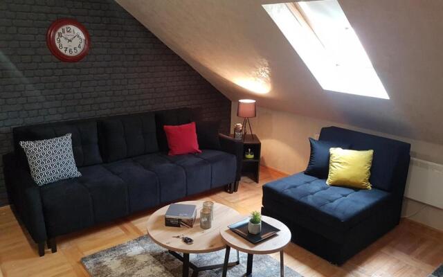 Kraljevi čardaci, apartman 7/53