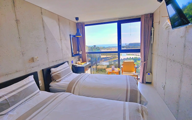 Hotel stay interview Jeju