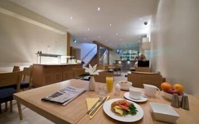 Hotel Homeland