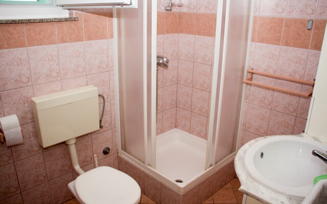 Apartment Radin - 2 bedroom apartment: A1 Vodice, Riviera Sibenik