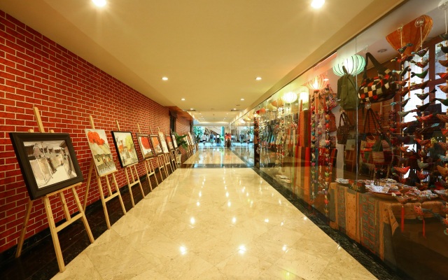 Ramana Saigon Hotel