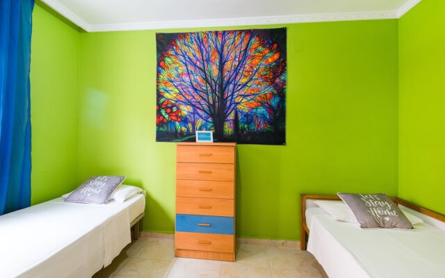 Rentandhomes Los Boliches Blue And Green Apt
