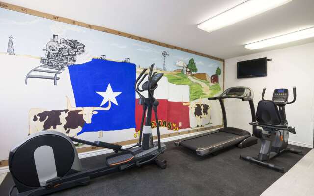 Super 8 by Wyndham Childress