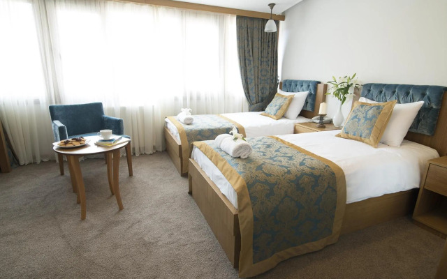 Cumbali Suite