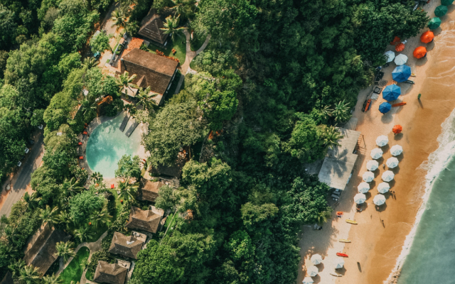 Madeiro Beach Hotel And Resort