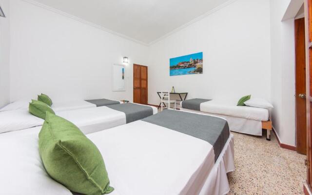 Hotel Ayenda Casa Cano 1805