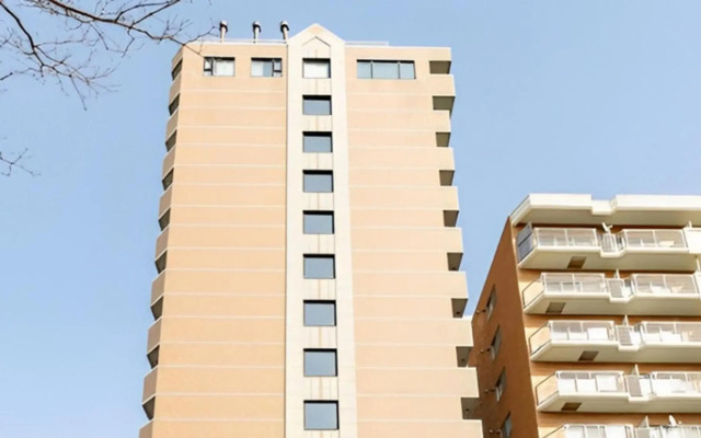 Toyoko Inn Hokkaido Sapporo Station Nishi Hokudai Mae