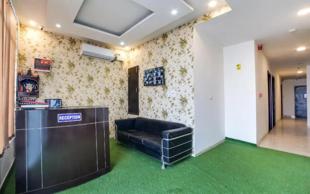 The Cozy Inn by OYO Rooms