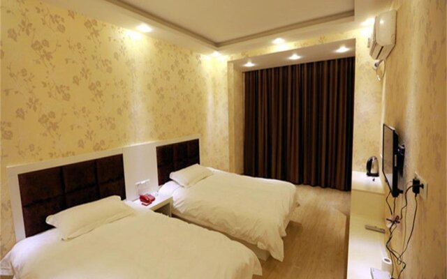Suzhou Winnie 77 Theme Hotel