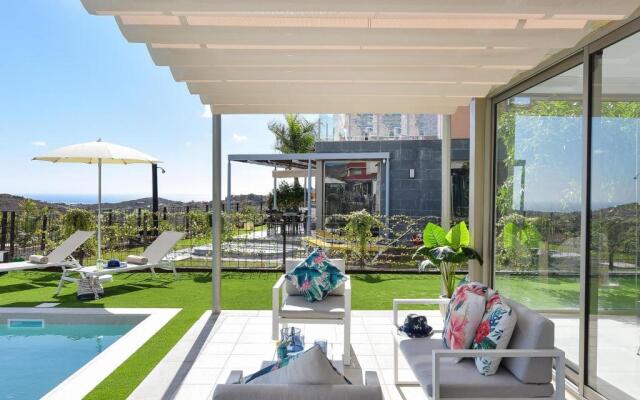 Los Dragos Salobre Golf Villas 3