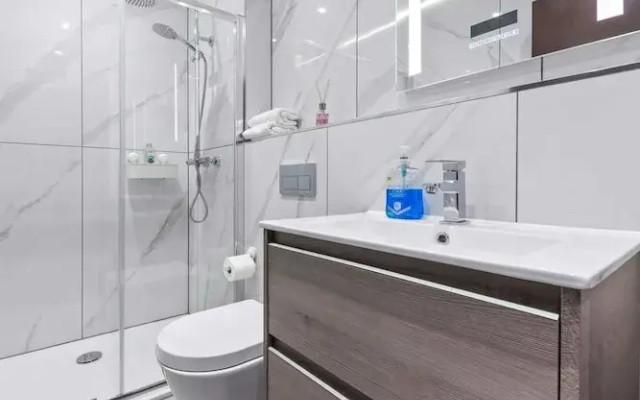 Serviced Studio Flat Golders Green Near Hampstead