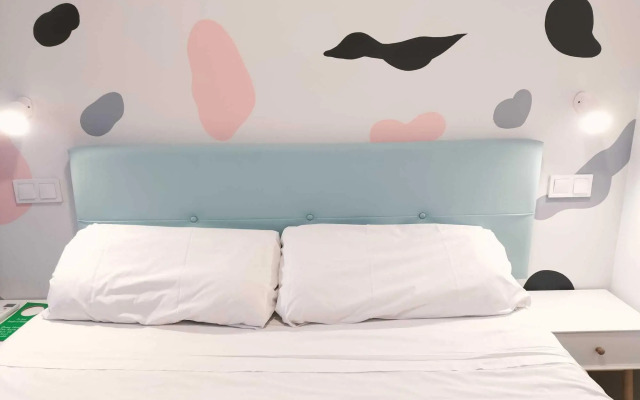 Hostal Carmen by gaiarooms