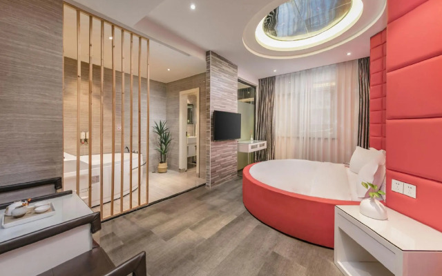 Higher Boutique Hltel