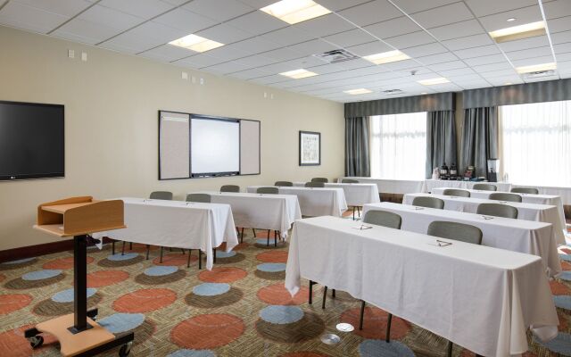 Staybridge Suites: Las Vegas - Stadium District by IHG