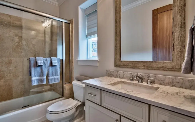 Seastar Palazzo Luxury Across From Beach