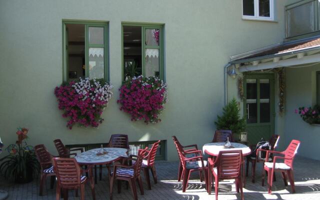 Weinstube Schwalbennest