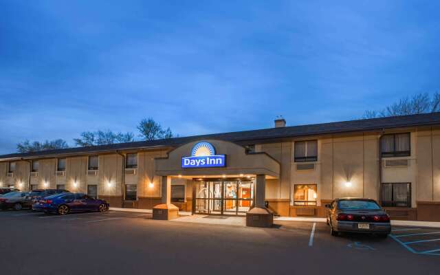 Days Inn by Wyndham Iselin / Woodbridge