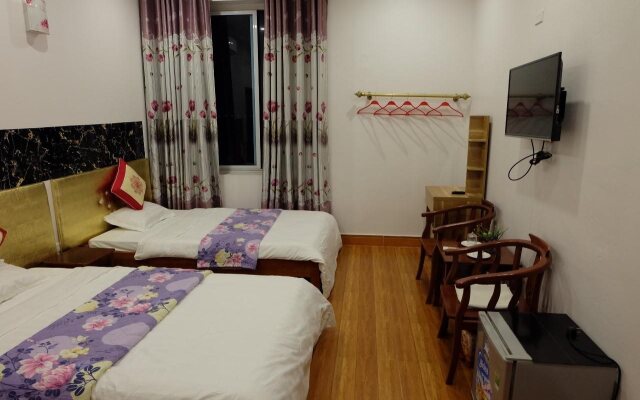 Tuan Tu Hotel