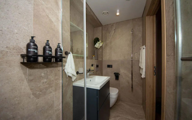 Апартаменты на улице Салова