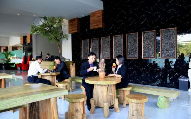 Bukit Daun Hotel and Resort