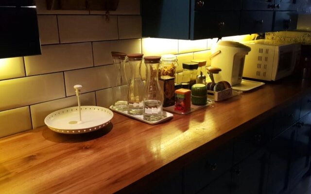 Bed In Town - Hostel