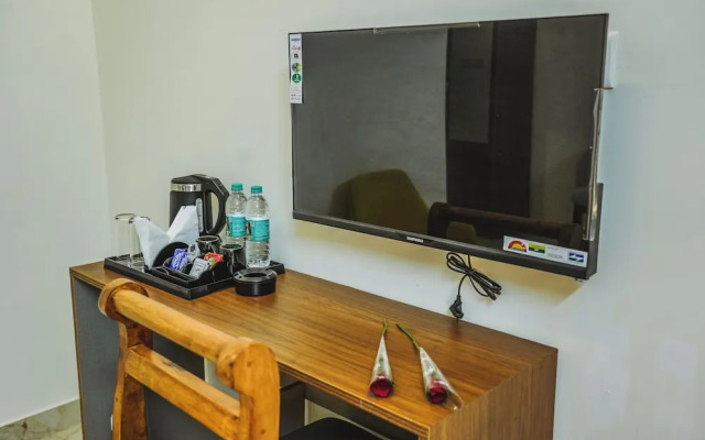 Merry Inn Luxe Suites Near KIAL