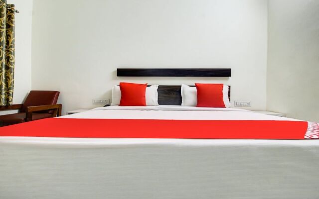 Oyo 30651 Hotel Meridian