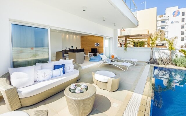 Rent Private Villa 100