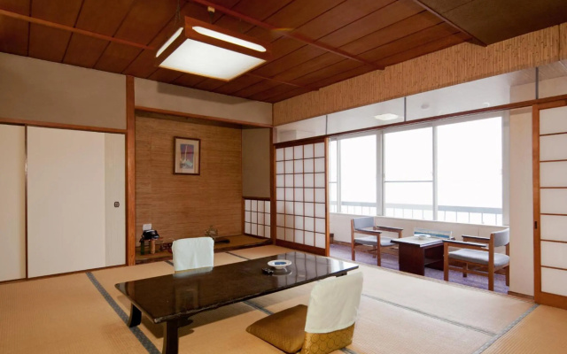 Kada Onsen Seaside Hotel Kada Kaigetsu – Guest Rooms – Wakayama