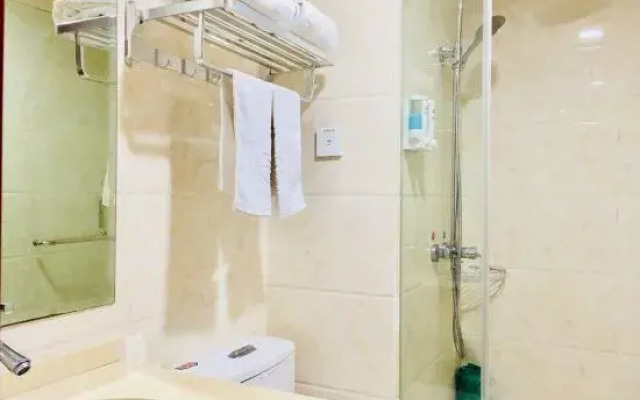 Ruyi Hotel (Nantong Liuping Road)