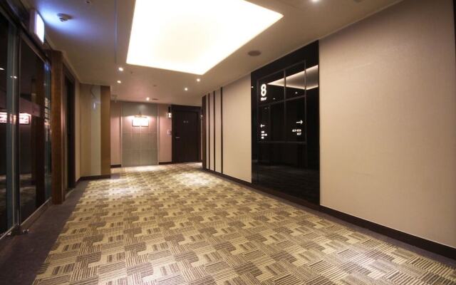 Changwon Myeongseodong U