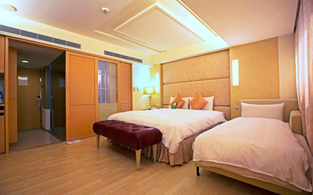 Shin Yuan Celeb Metro Hotel