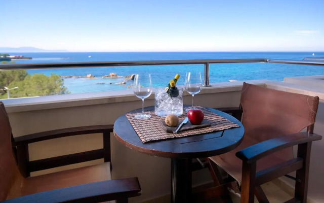 Irida Hotel