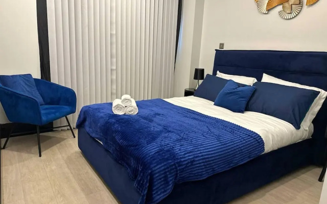 The Glamour of Shoreditch