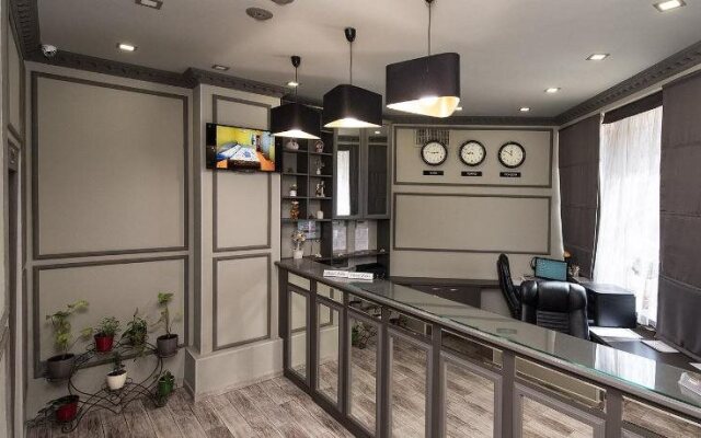 Zirka Hotel