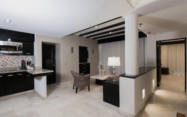 Zafiro Beach Boutique Resort
