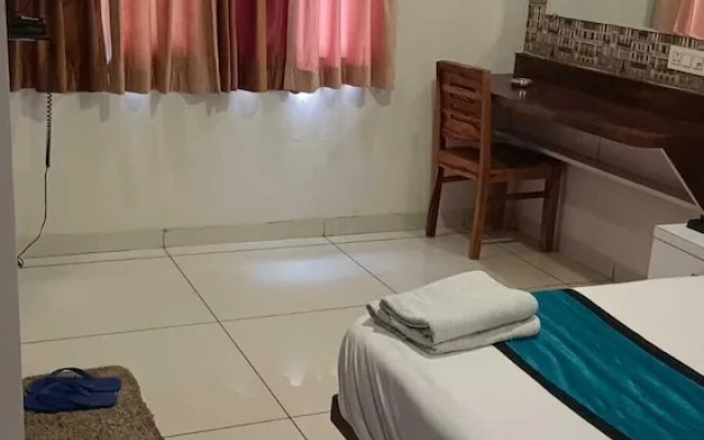 MadStays Signature Planet - Vijay Nagar