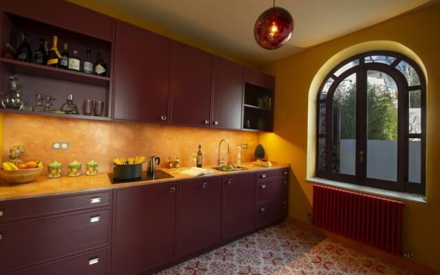 Villa Gr - Enchanting Villa Overlooking the Sea