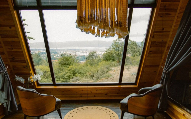 Sapanca Casamia Suit