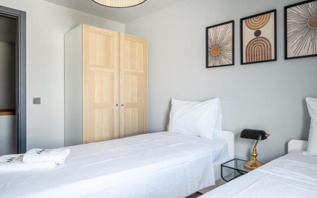 Benesta Residence by NewInn