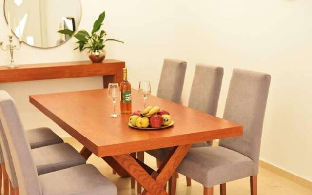 Christianna Luxury Apartment 2