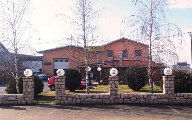Hotel Derby Orašje
