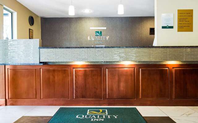Quality Inn Monee I-57