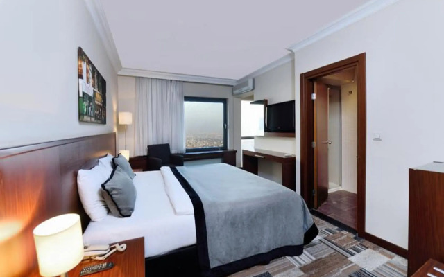 Tiara Thermal & Spa Hotel