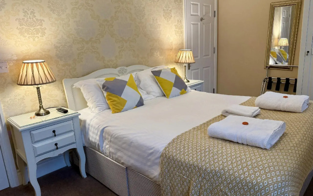 The Crescent Guest House