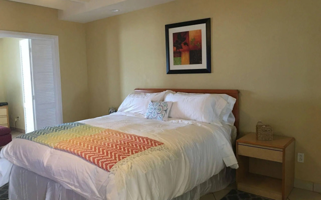 Quinta Pacifica Beachfront Villas