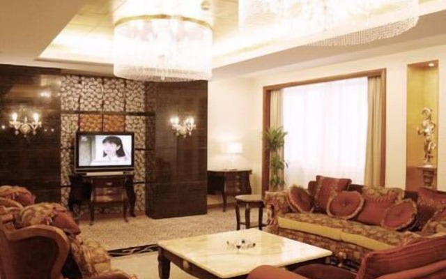 Days Hotel and Suites Jiaozuo