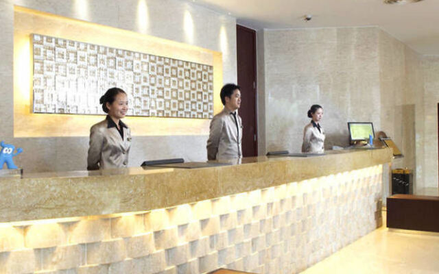 Shanghai Jiangsu Hotel